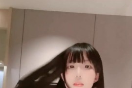 视讯 呜呜 制 QQ裸聊一对一